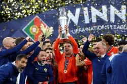 爱游戏视频-欧国联赛：荷兰队获得激动人心胜利