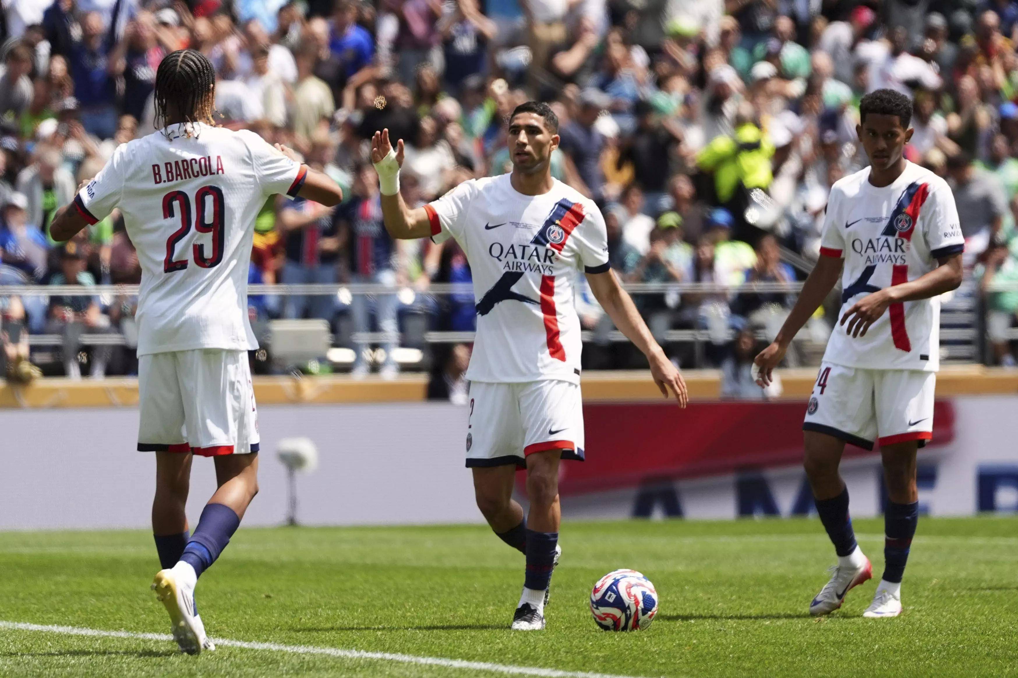 巴黎在主场取得胜利