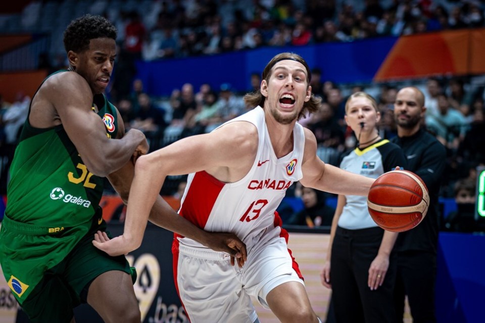 加拿大篮球联赛推迟举办季后赛 加拿大篮球联赛推迟举办季后赛