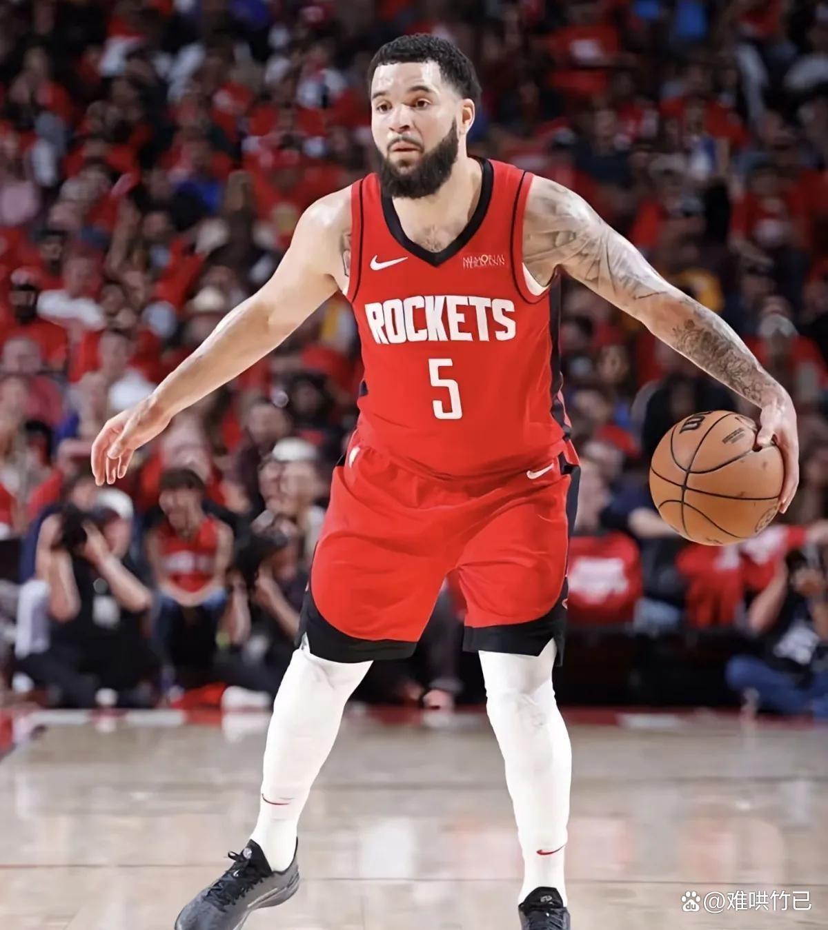 火箭主帅因战术失误遭到球迷质疑，局势变得岌岌可危