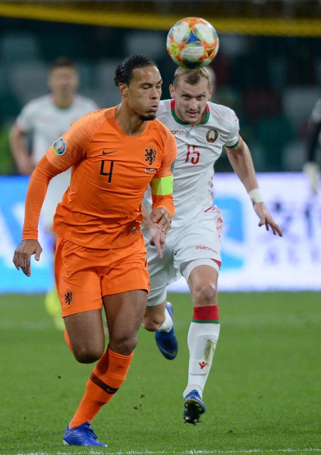 荷兰战胜爱沙尼亚，豪取三分