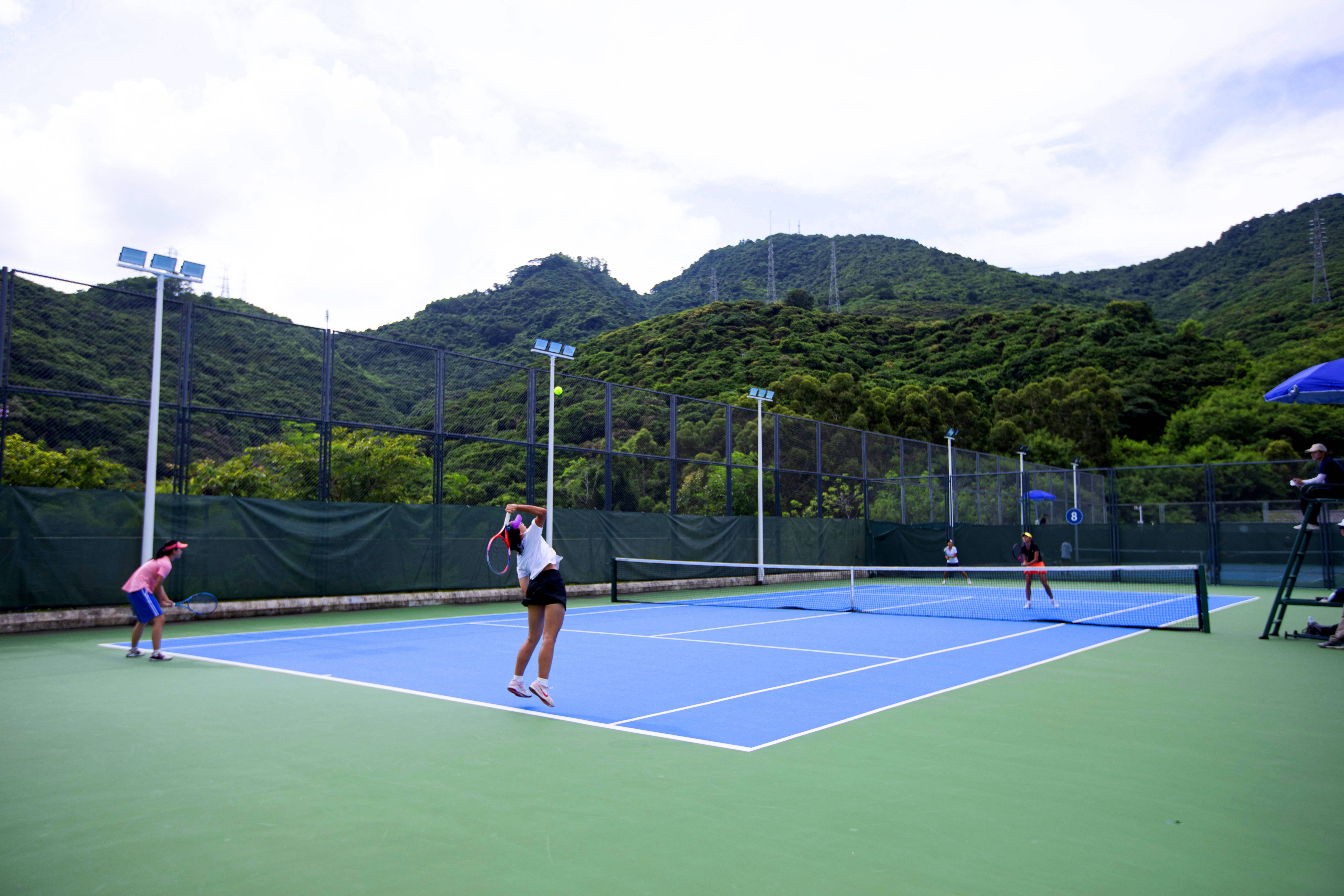 关于协调建设球场设施,提升球队训练水平的信息 关于协调建设球场设施,提升球队训练水平的信息