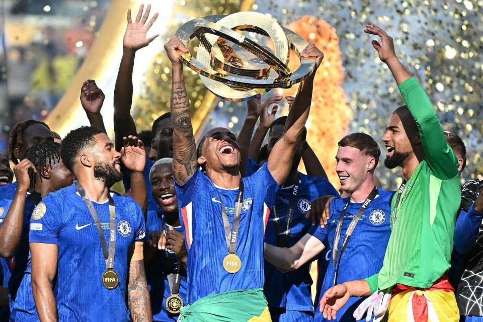 巴黎圣日耳曼连扳两球，险胜对手的简单介绍