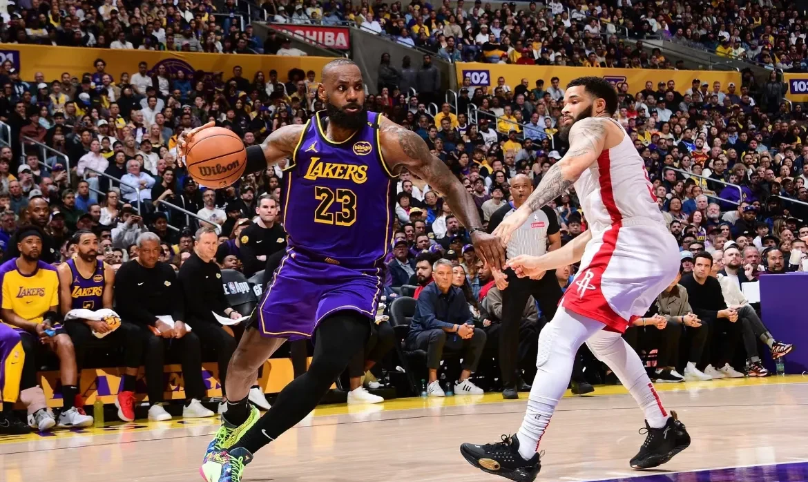 火箭横扫湖人进军西部决赛