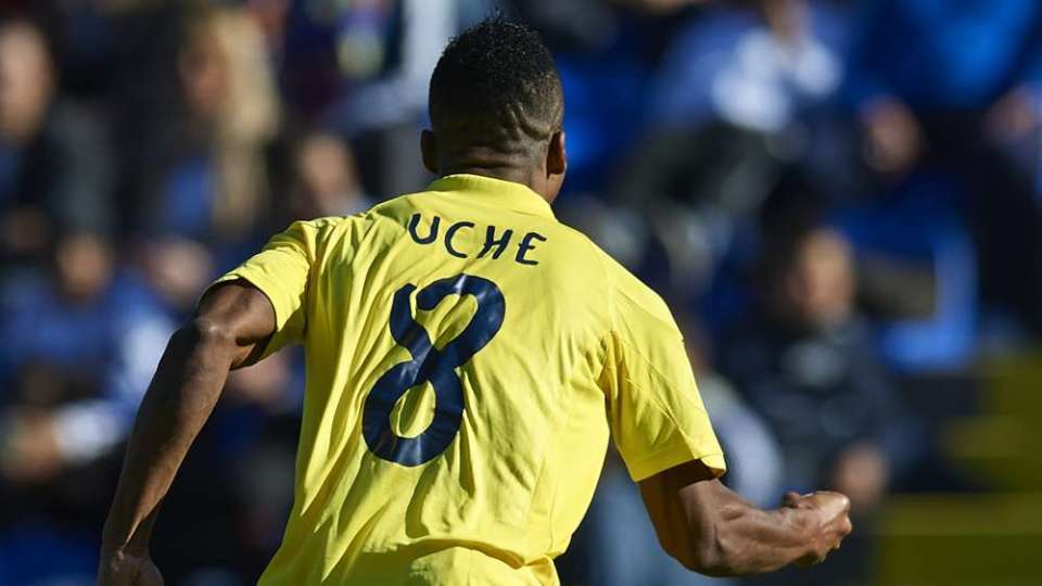 包含巴列卡诺连续不胜，积分面临下滑的词条