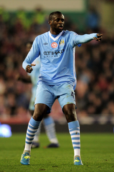 包含斯托克城精彩逆转，走出低谷的词条